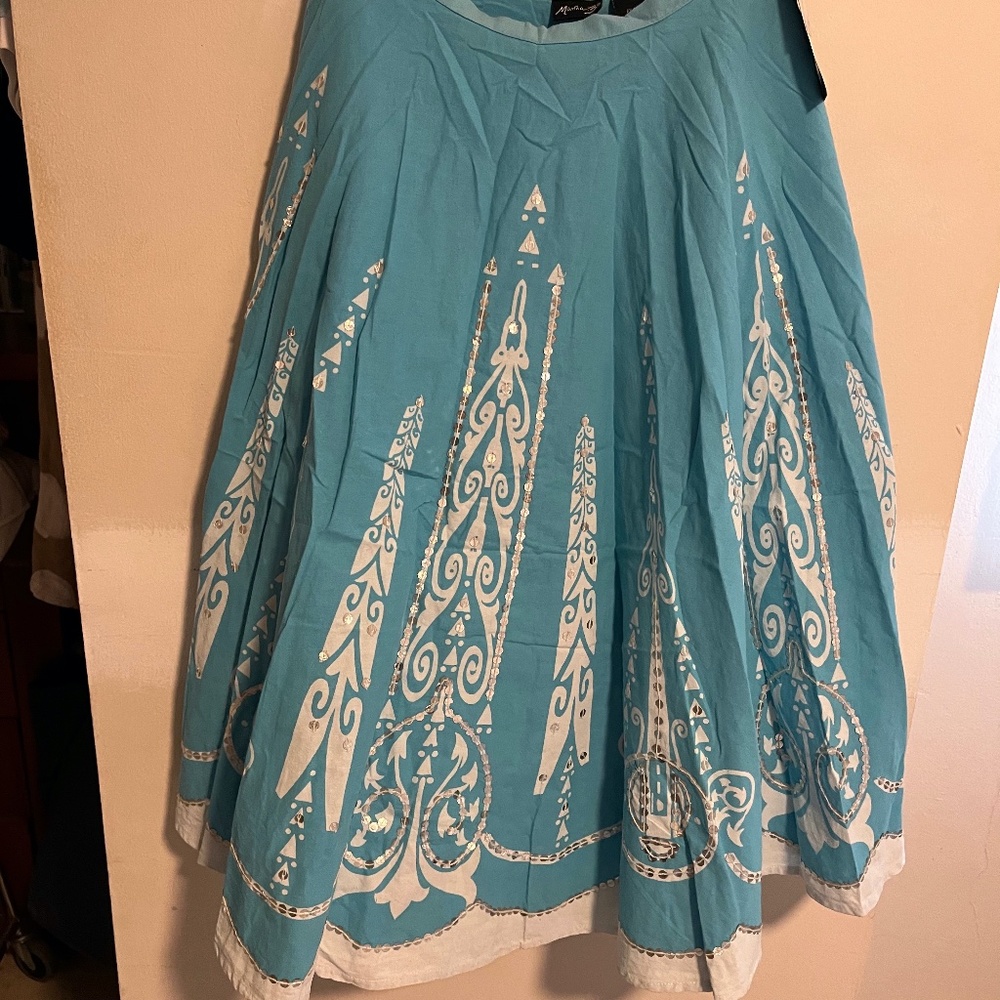 skirt